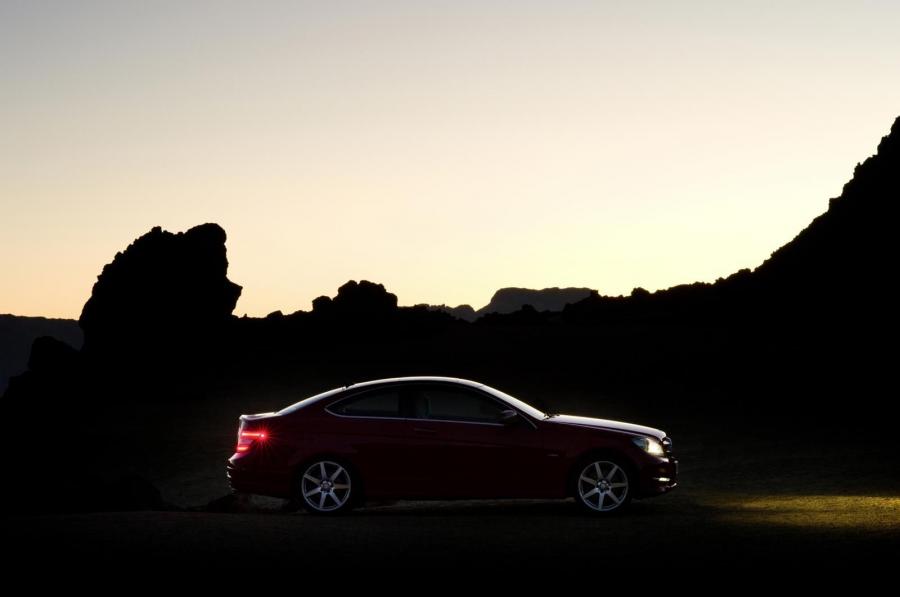  Mercedes-Benz C-Class Coupe 2012 года  (фото 75 из 99)